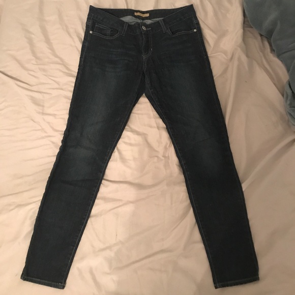 Guess Jeans! - Picture 2 of 6